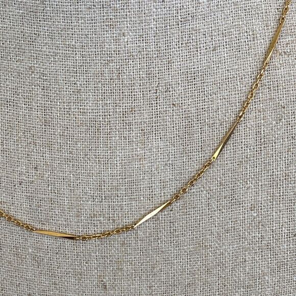 18K Yellow Gold Fancy Link 16” Chain - 3grams - Picture 8 of 11